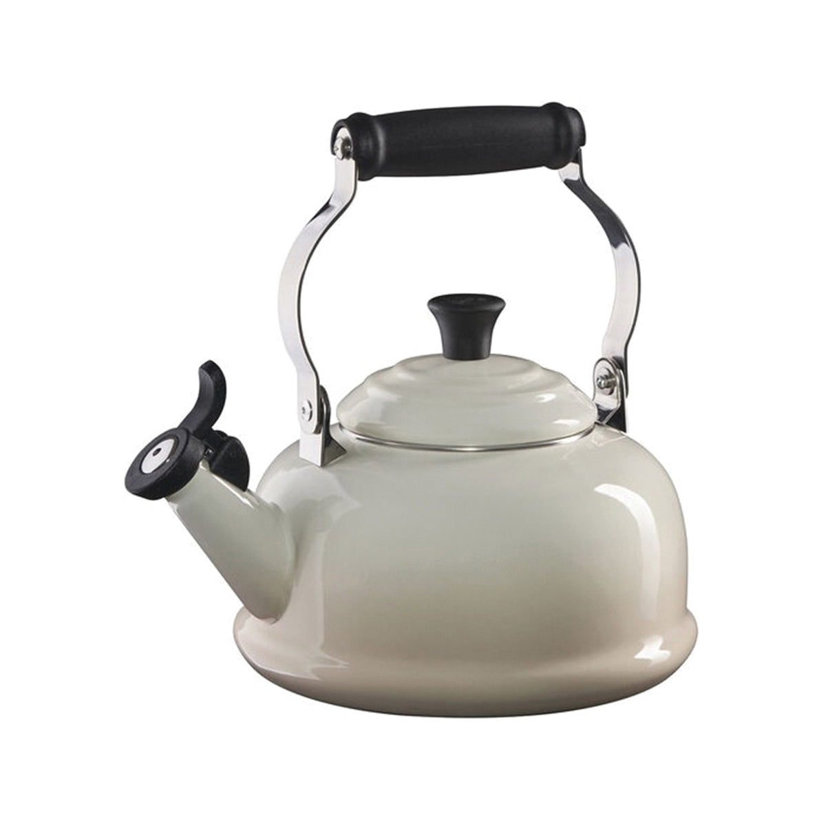 Le Creuset Whistling Kettle Meringue