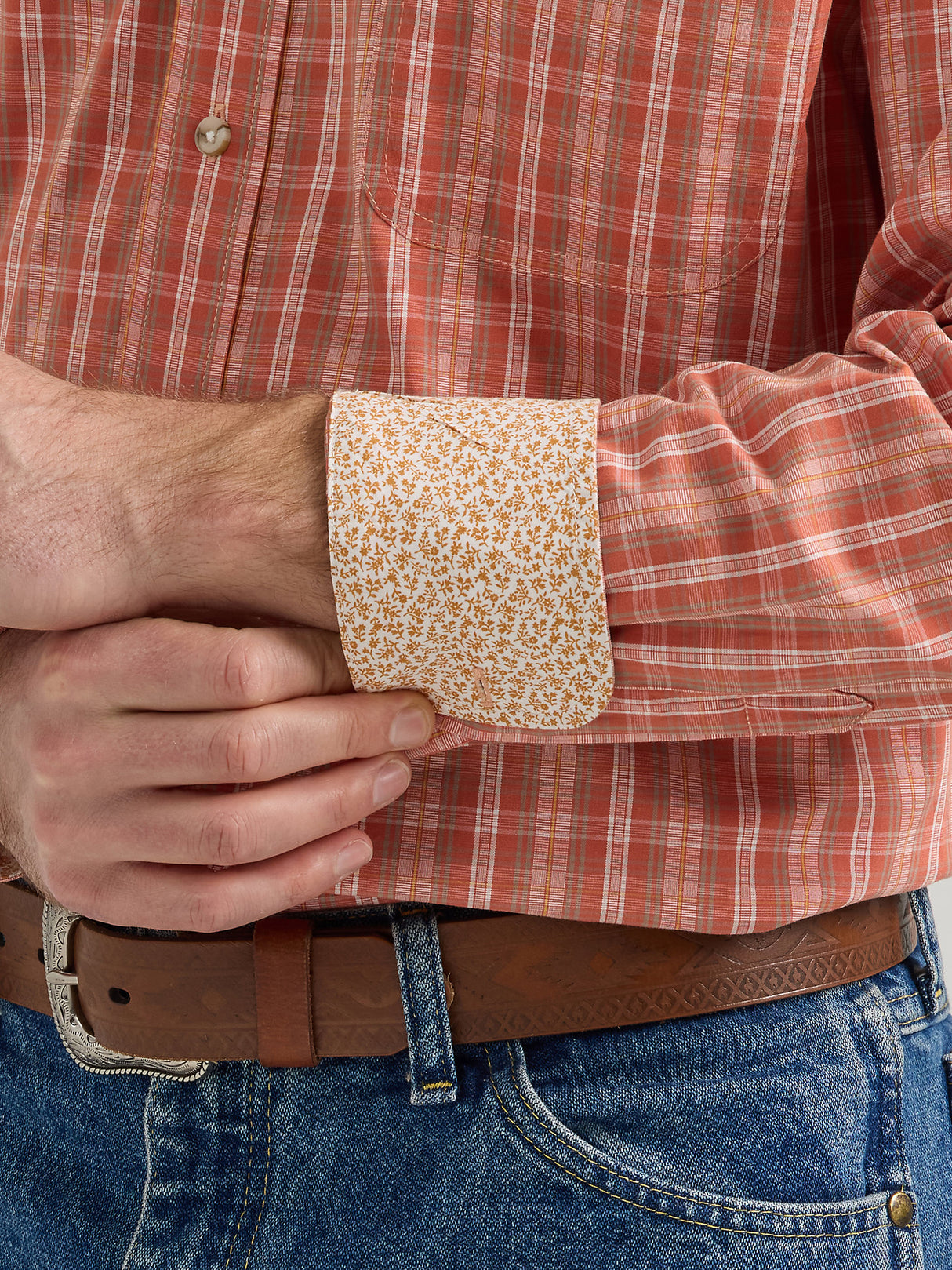 Wrangler Men's George Strait Long Sleeve Button Down One Pocket Shirt - Sienna Plaid Sienna Plaid / / REG