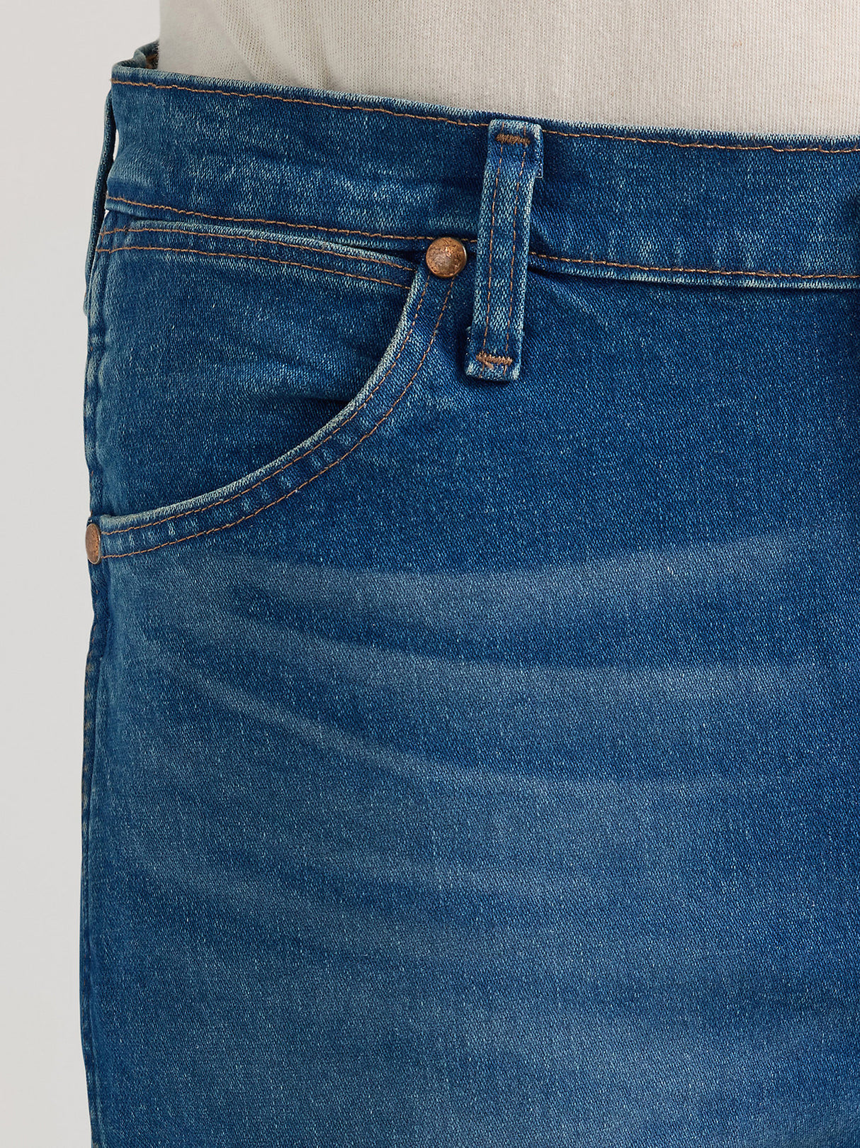 Wrangler Men's Vintage-Inspired Cowboy Cut Regular Fit Jeans - Heritage Navy Heritage Navy / / 30IN