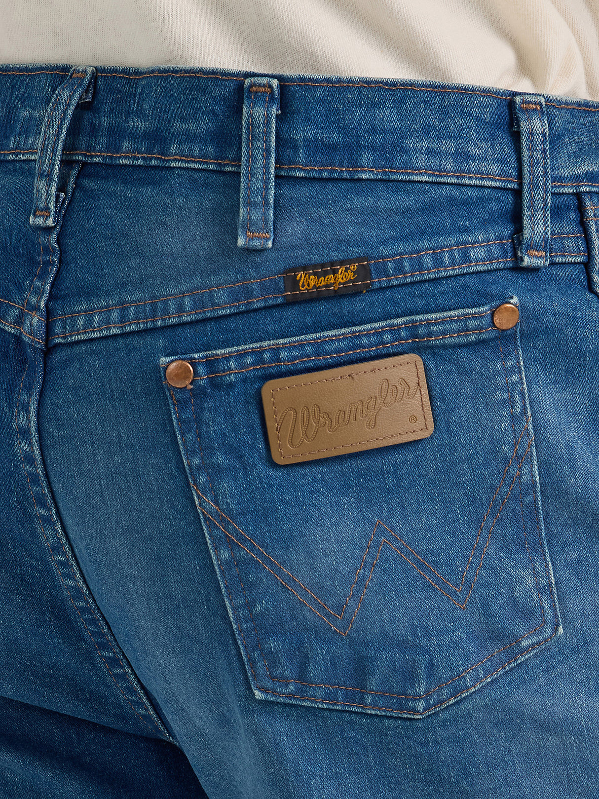 Wrangler Men's Vintage-Inspired Cowboy Cut Regular Fit Jeans - Heritage Navy Heritage Navy / / 30IN