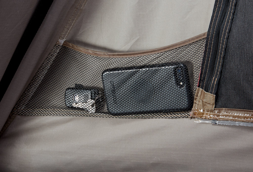 Yakima SkyRise HD Medium 4 Season Rooftop Tent