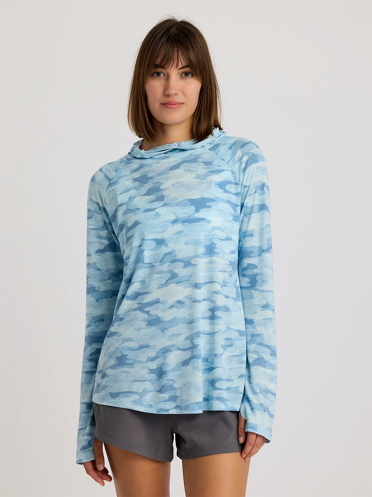 Free Fly Apparel Womens Bamboo Lightweight Hoodie II - Seasmoke Camo / Surf Blue Seasmoke Camo / Surf Blue