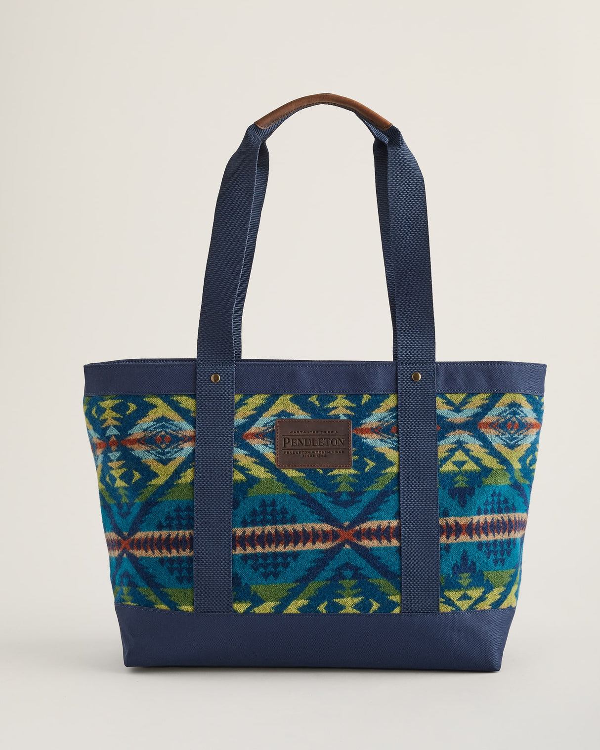 Pendleton Diamond Desert Zip Tote Diamond desert