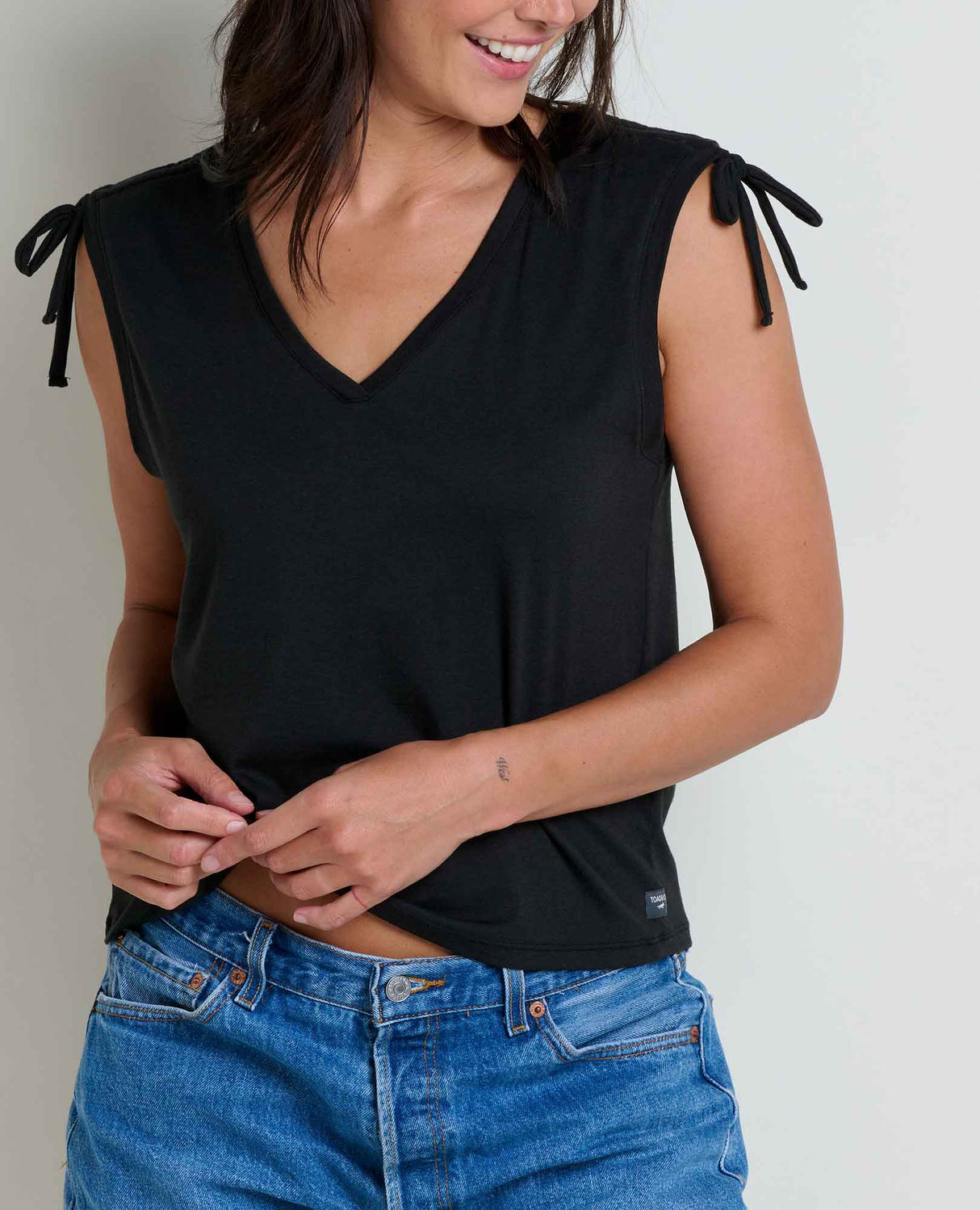 Toad & Co Anza Cinch Tank - Black