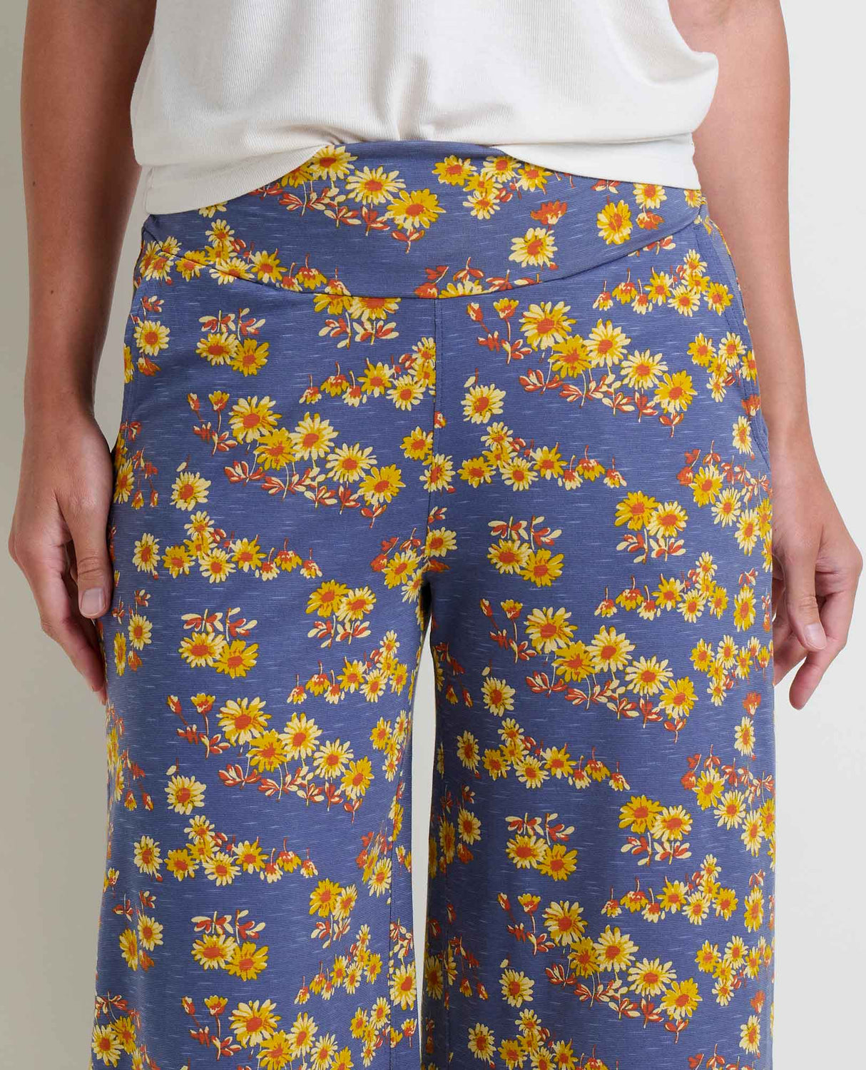 Toad & Co Chaka Wide Leg Pant - Blue Shadow Daisy Print