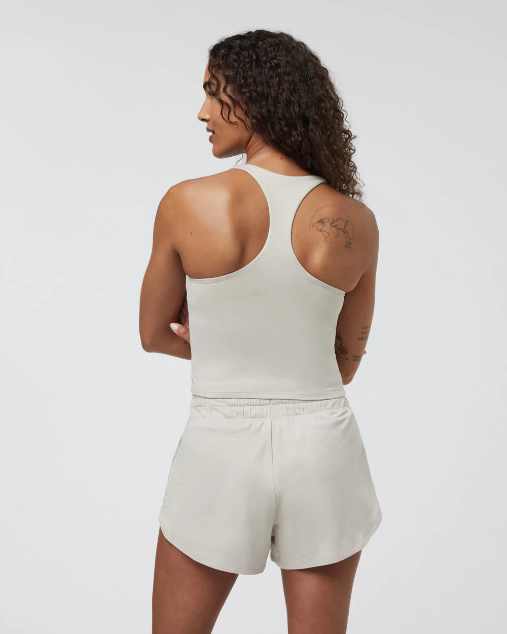 Vuori Halo Performance Crop 2.0 - Ecru Heather