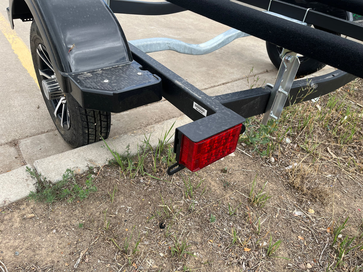 JAXOutdoorGearFarmandRanch Karavan Wide bunk boat trailer