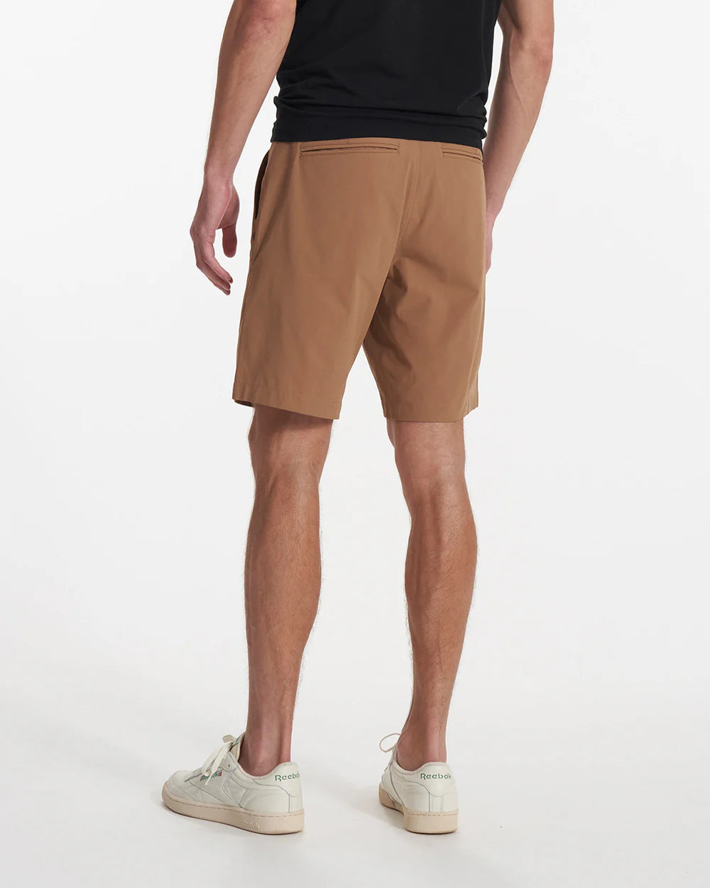Vuori Meta Short - 8in. - Camel