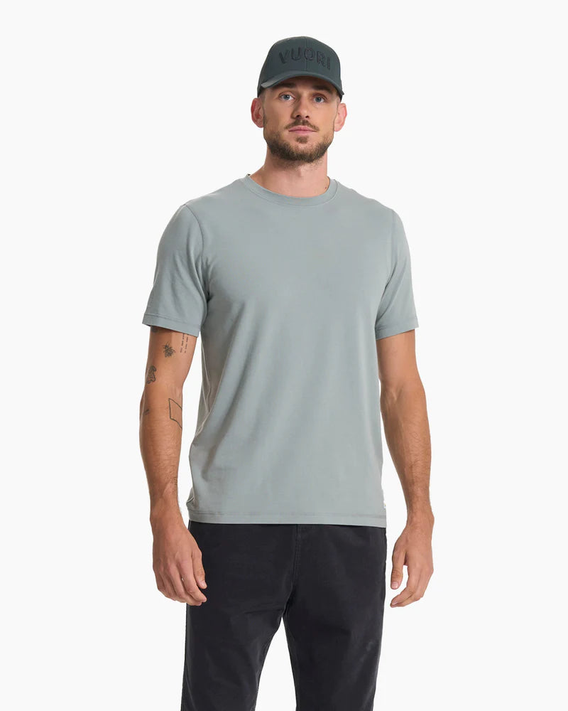 Vuori Men's Tuvalu Tee Stormy