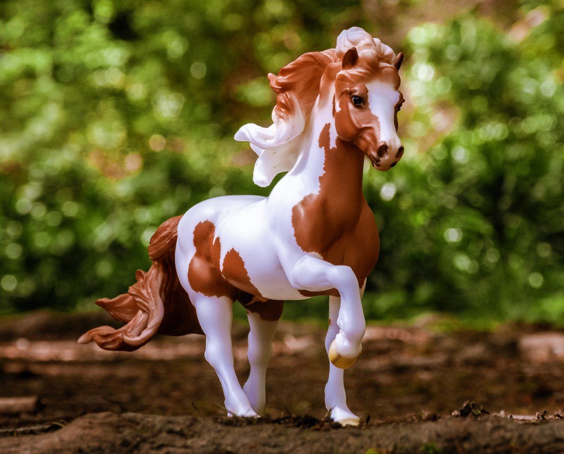 Breyer Spordur Fra Bergi Icelandic Stallion