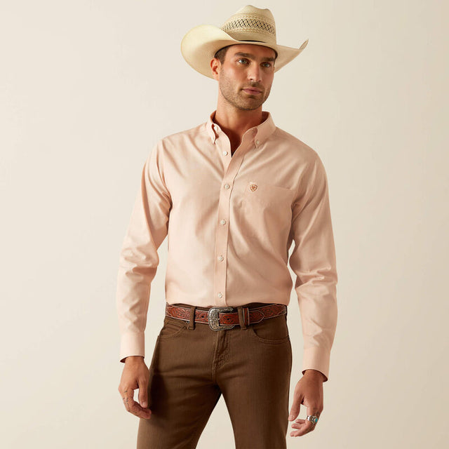 10054660 Mns Wf Solid Fitted Shirt - Light Brown Light brown