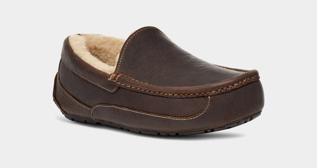 Ugg Men's Ascot Matte Leather Slipper Tan