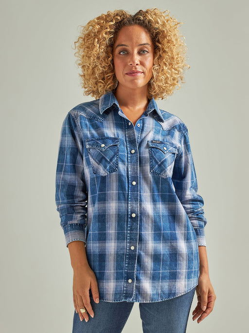 Women's Wrangler Long Sleeve Western Snap Plaid Western Snap Plaid Denim Shirt In Blue Plaid Denim