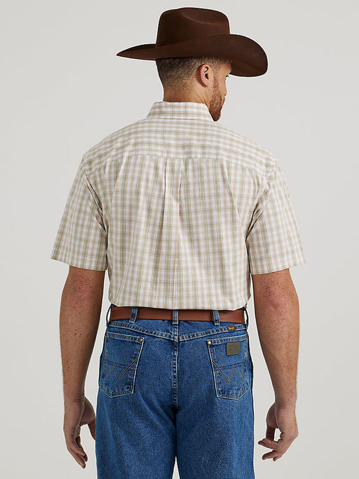 Wrangler Mens George Strait Short Sleeve One Pocket Button Down Shirt - Grassy Plaid Grassy Plaid /  / REG