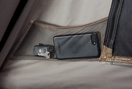 Yakima SkyRise HD Medium 4 Season Rooftop Tent