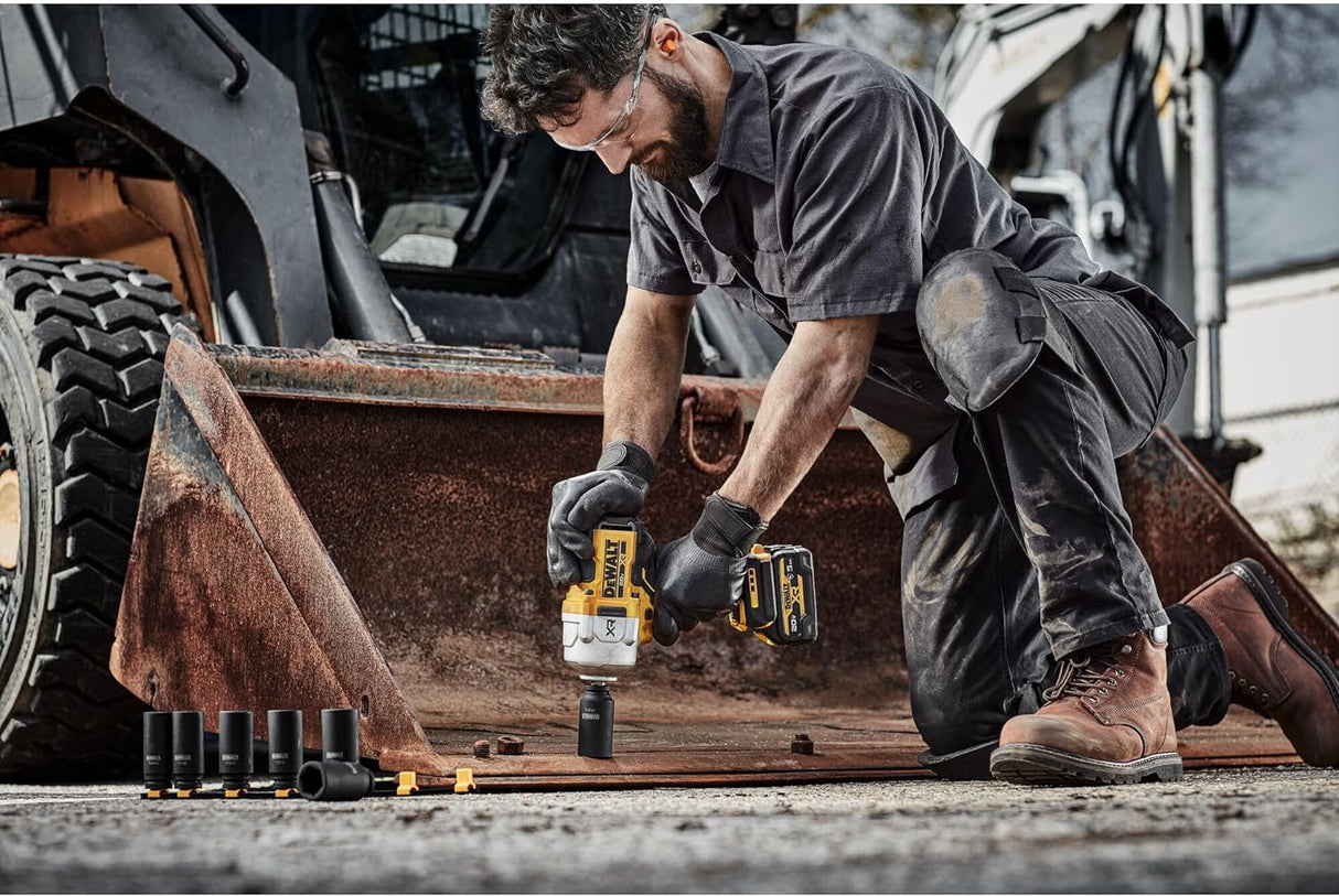 Dewalt 20V MAX XR Brushless Cordless 1/2 In High Torque Impact Wrench with Hog Ring Anvil (Tool Only)