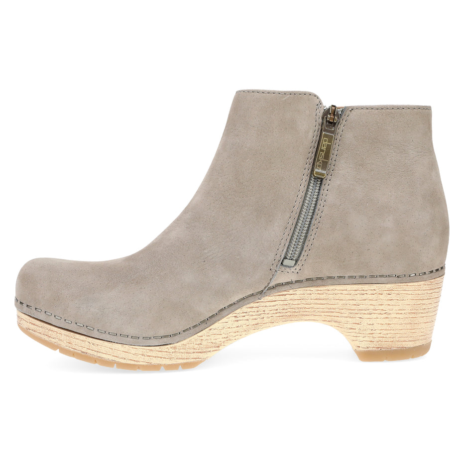 Dansko Women's Lizanne Milled Nubuck Boot - Taupe Taupe