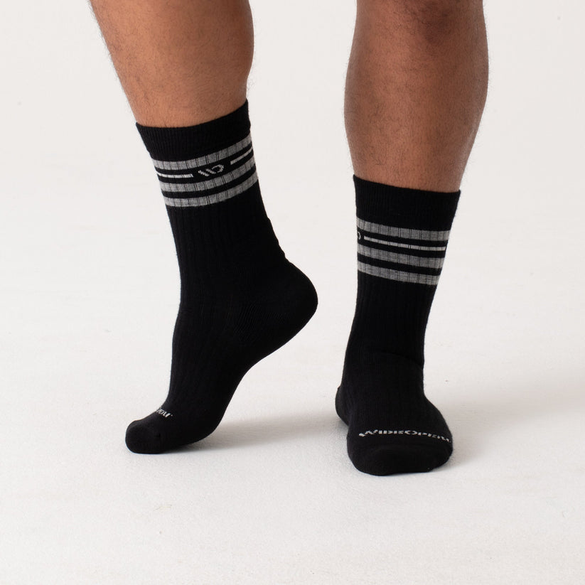 Wide Open Men's Vintage Stripe Midweight Cushioned Crew Sock - Black Black