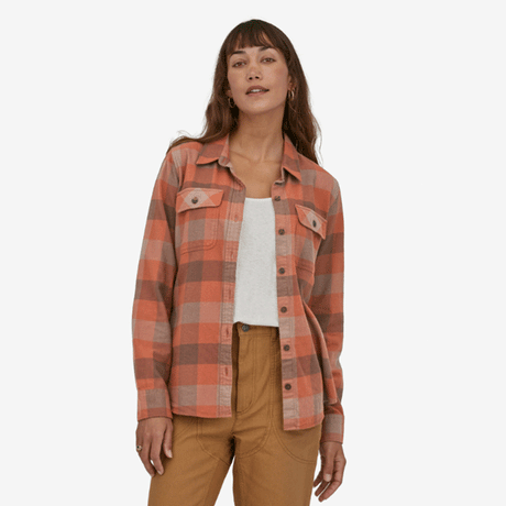 Patagonia Women's Long-Sleeved Organic Cotton Midweight Fjord Flannel Shirt Up River: Sisu Brown