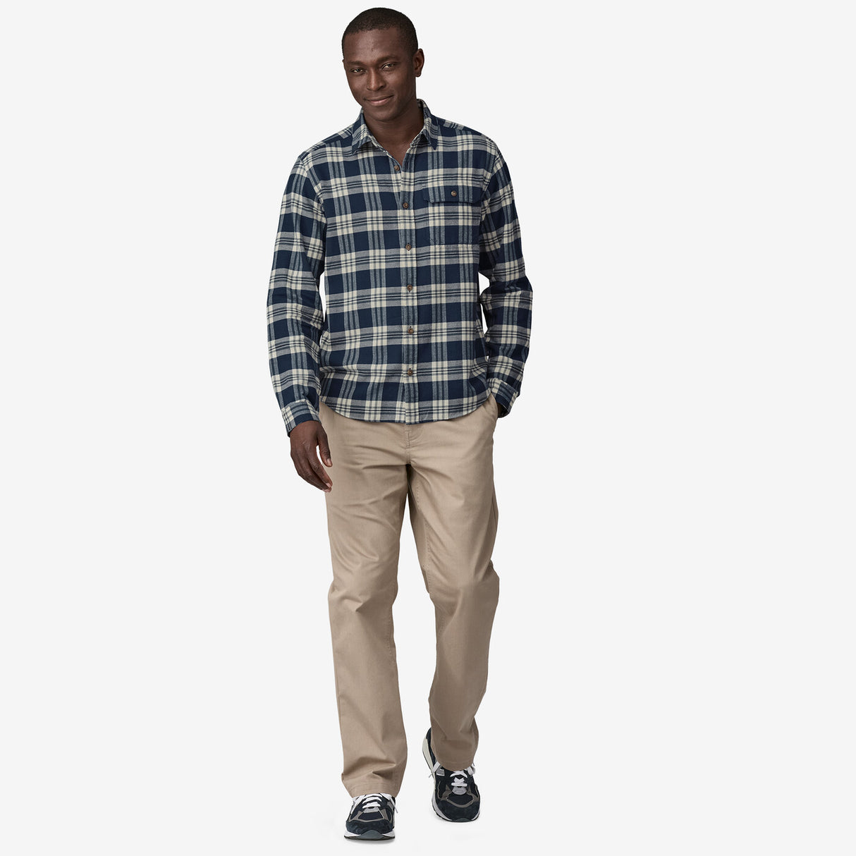 Patagonia Men's Long-Sleeved Lightweight Fjord Flannel Shirt - Base Camp: New Navy Base Camp: New Navy