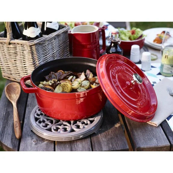 Staub 5.5 Qt Round Cocotte