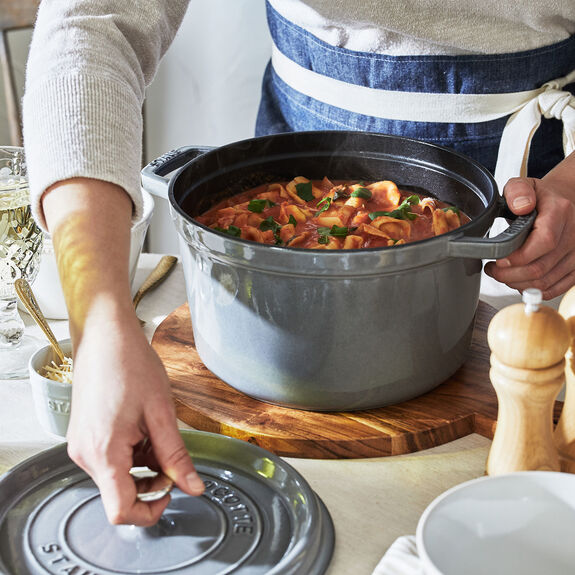 Staub 5 Qt Round Tall Cocotte