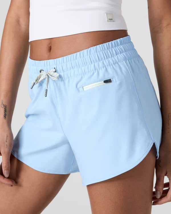 Vuori Clementine Short 2.0 - 4in. - Surf