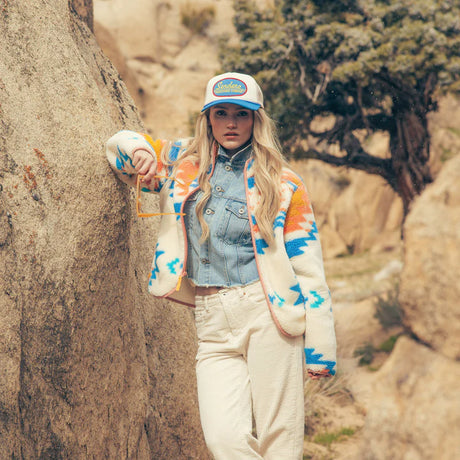 Sendero Provisions Country Store Hat - Cream / Blue