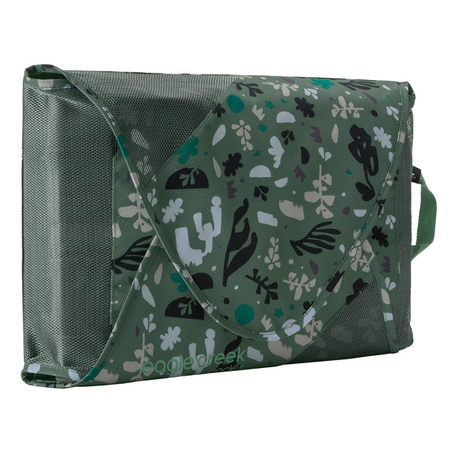 Eagle Creek Pack-it Reveal Garment Folder L - Roots & Shoots: Duck Green Rts shts dck grn