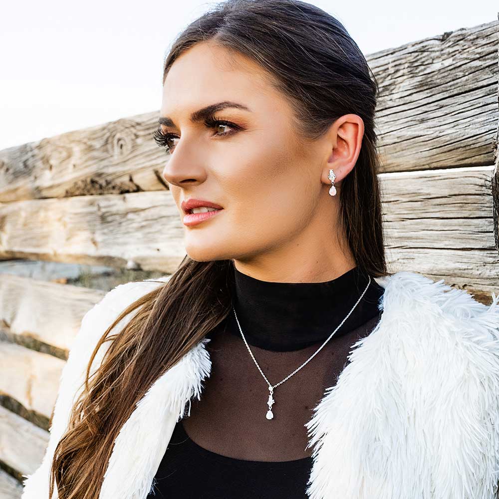 Montana Silversmiths Elegant Harmony White Opal Necklace