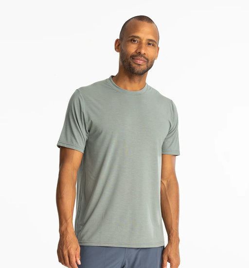 Free Fly Apparel Men's Elevate Lightweight Tee - Agave Green Agave Green