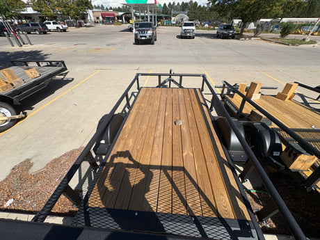 Karavan 5.5x11 Pro utility trailer with aluminum rims