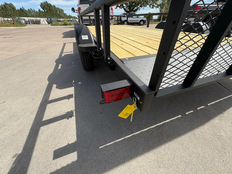 Karavan 7 x 15 Dual axle trailer with brakes