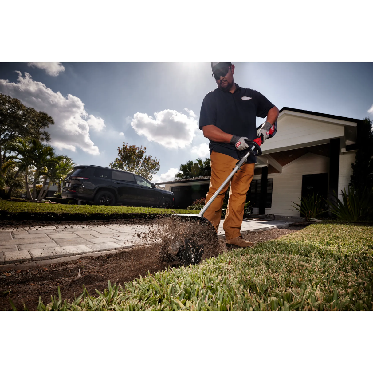 Milwaukee M18 FUEL QUIK-LOK Cultivator Attachment