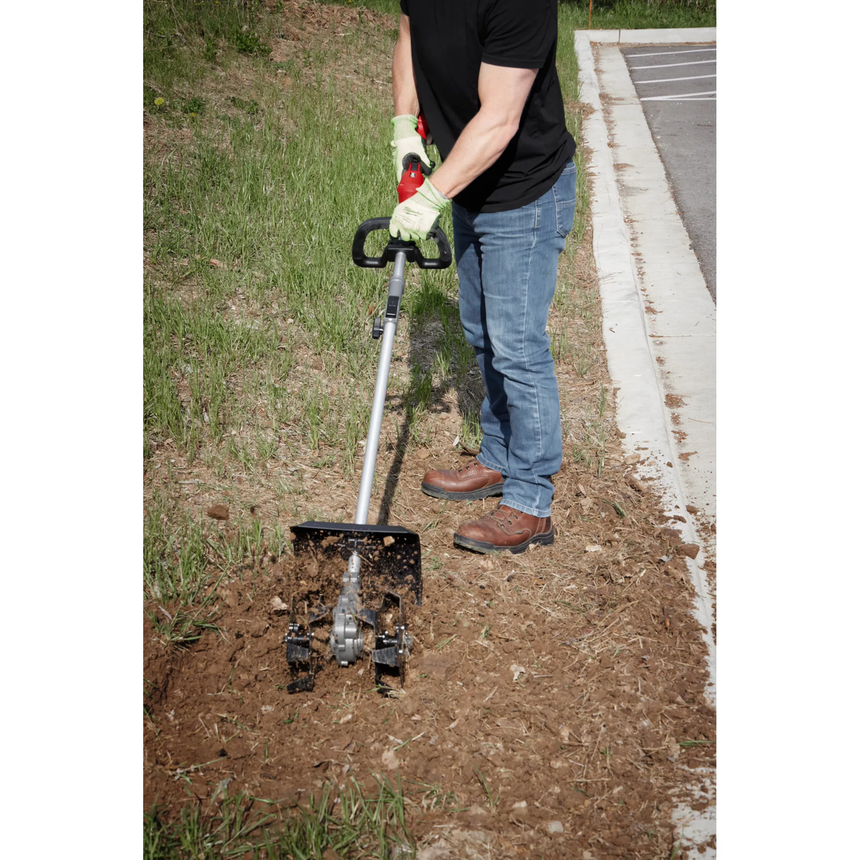 Milwaukee M18 FUEL QUIK-LOK Cultivator Attachment