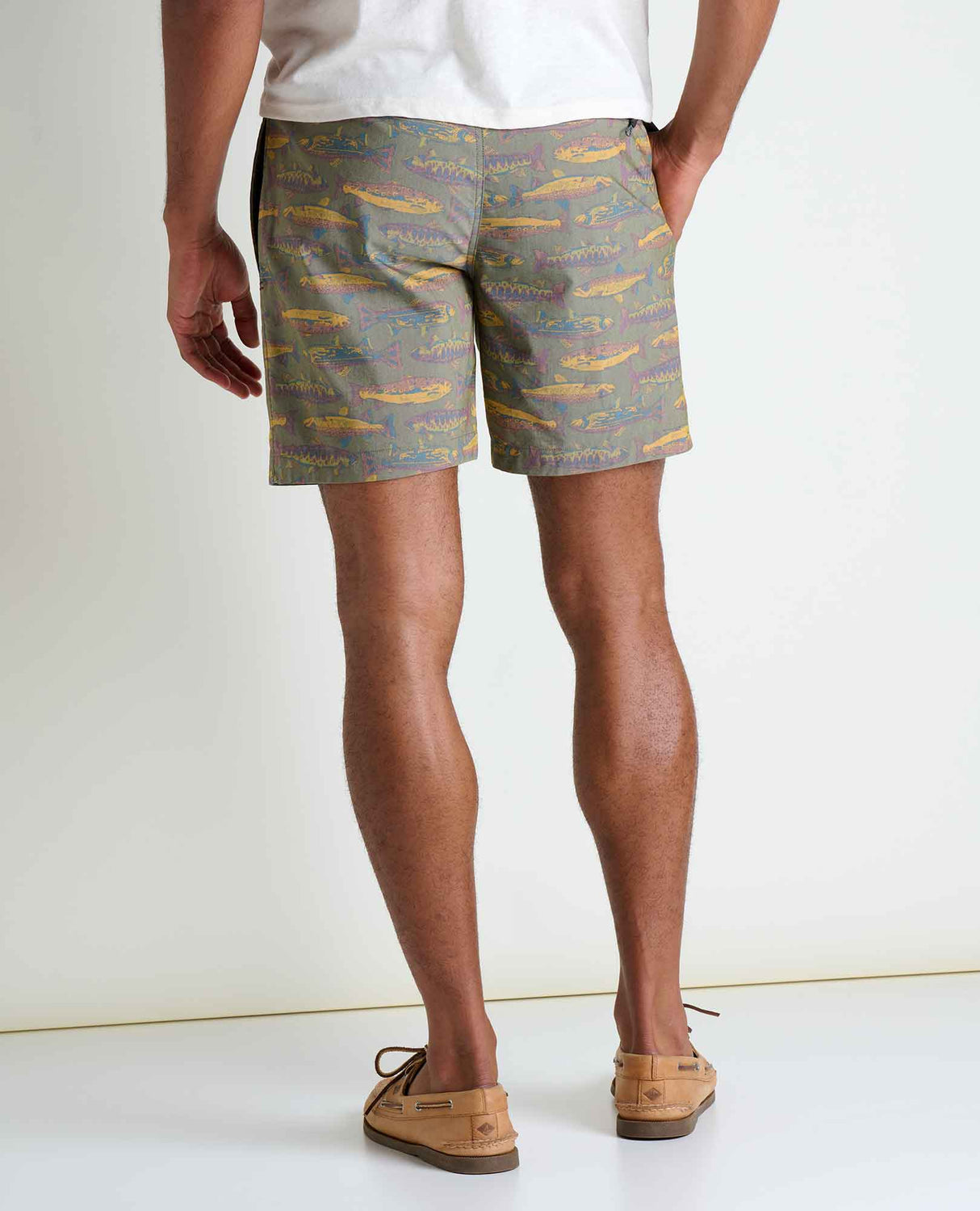 Toad & Co Mens Boundless Pull-On Short - 7in. - Olive Trout Print
