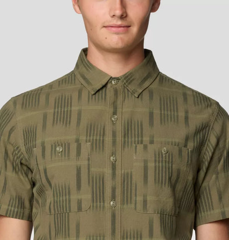 Mountain Hardwear Mens Grove Hide Out Short Sleeve Shirt - Mission Olive Ikat Jacquard