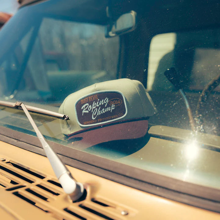 Sendero Provisions Roping Champ Hat - White / Brown