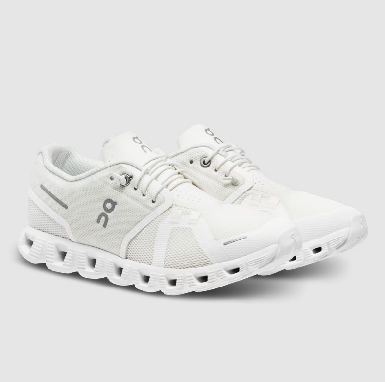 On Cloud Women's Cloud 5 Shoe Undyed White/White /  / M