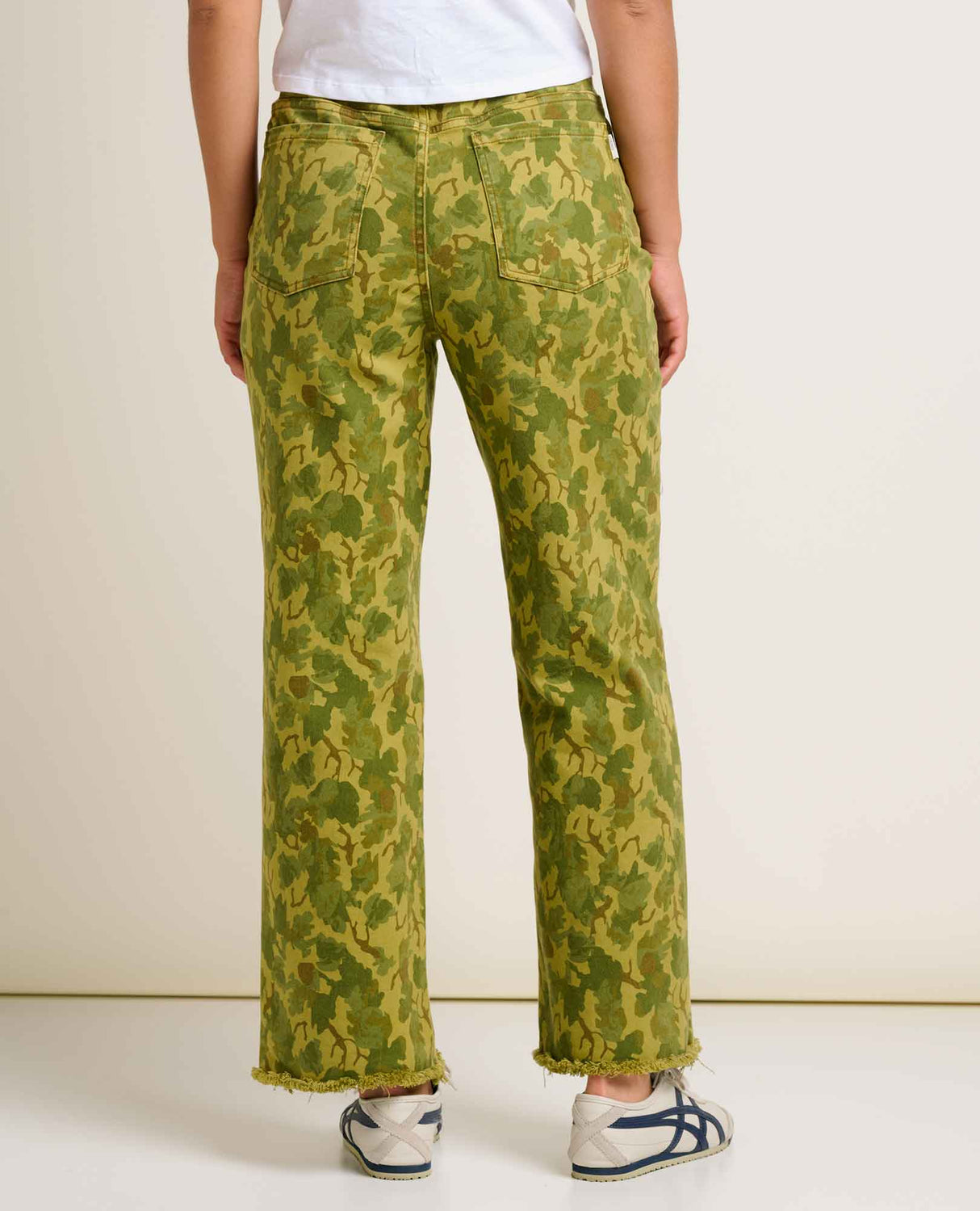 Toad Co. Womens Balsam Cut Off Pant Green olive leaf