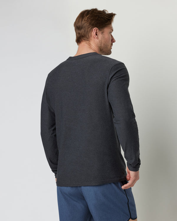 Vuori Men's Long-Sleeve Strato Tech Tee - Charcoal Heather Charcoal Heather