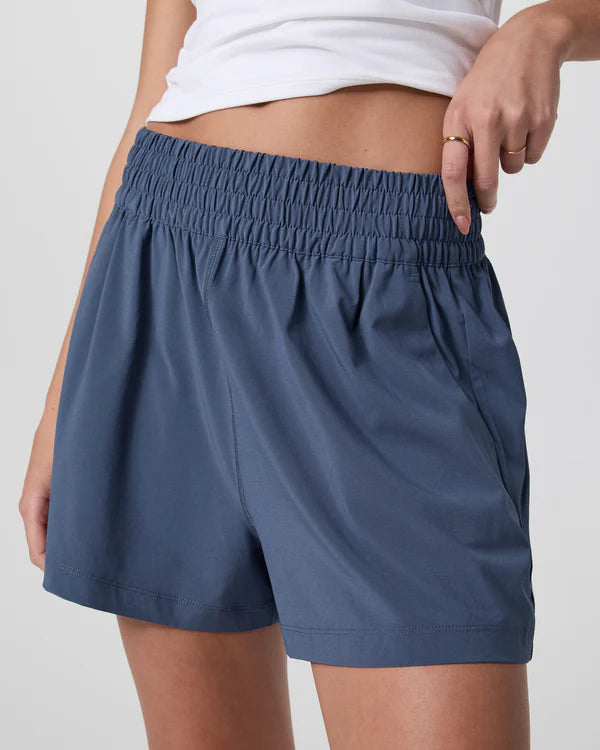 Vuori Villa Short - 4in. - Azure