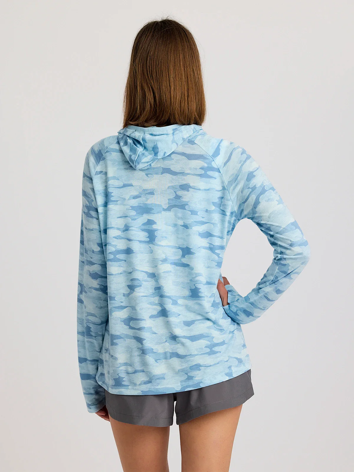 Free Fly Apparel Womens Bamboo Lightweight Hoodie II - Seasmoke Camo / Surf Blue