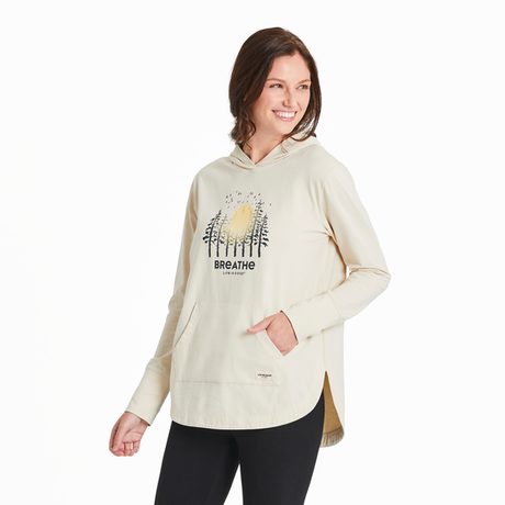Life Is Good Women&#39;s Breathe Forest Crusher-FLEX Hoodie Tunic - Putty White Putty White