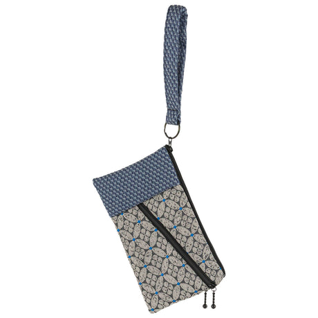 Maruca Beetle Wristlet Blue petal dove