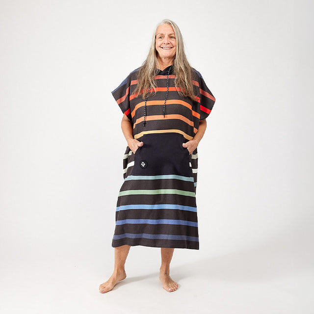 Nomadix Changing Poncho Pinstripes Multi M/l Pinstripes multi