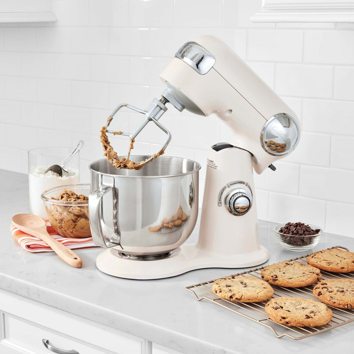 Cuisinart Precision Master 5.5-quart Stand Mixer Coconut Cream