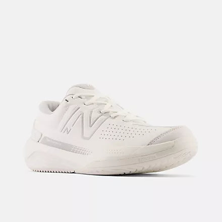 New Balance Women's 696v5 Shoe White