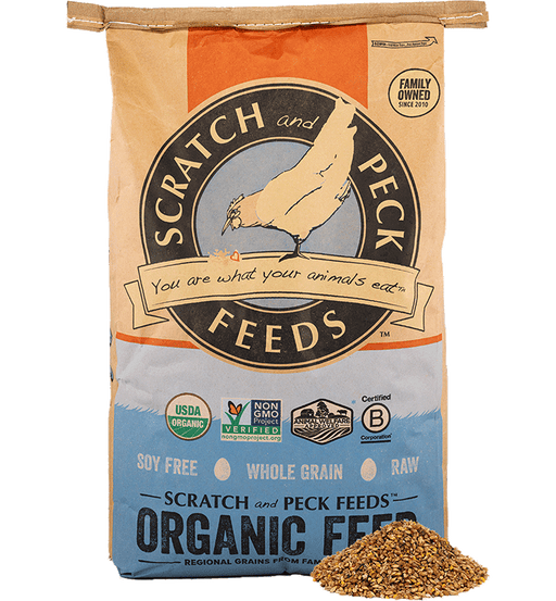 Scratch Peck Organic Layer With Corn 16Pct
