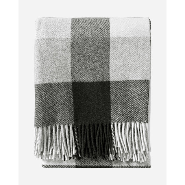 Pendleton Eco-Wise Washable Throw Black / Ivory